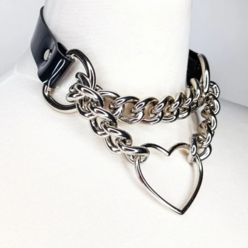 Chain Choker Collar, Heart Shaped Choker Necklace, S Choker, Gothic Chain Choker - Picture 1 of 12